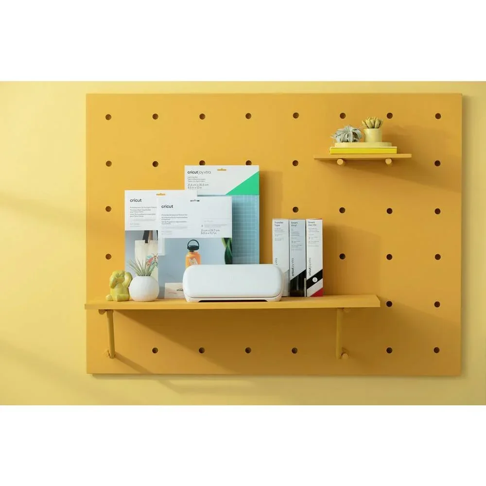 CRICUT Joy Xtra Starter Bundle kompakter Schneideplotter weiß