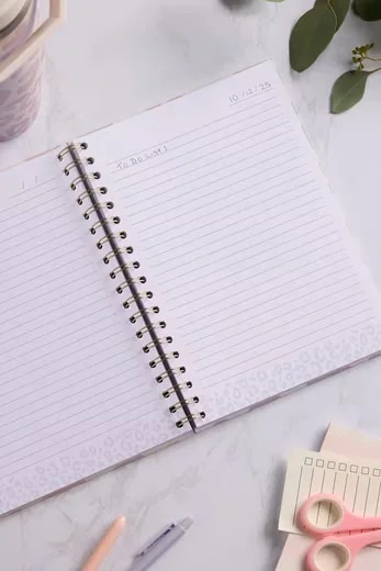 NEXT Notizbuch B5 liniert mit Leoparden-Print