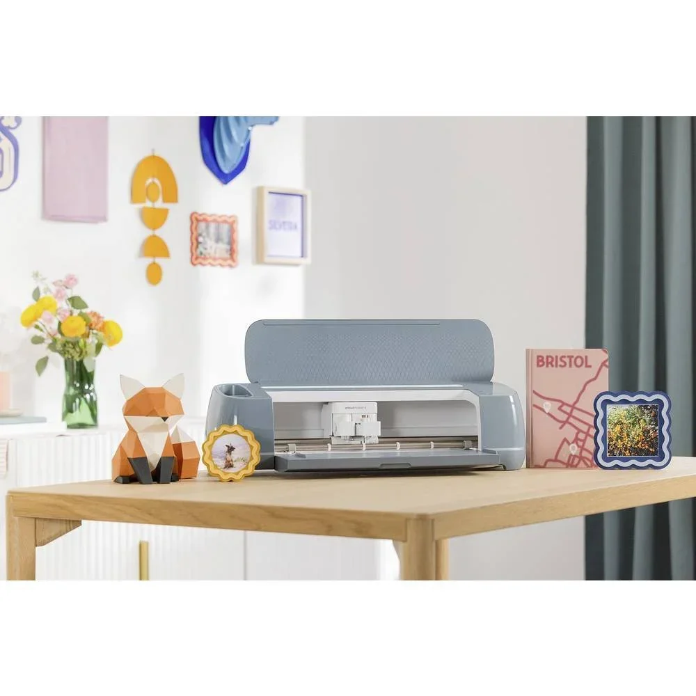 Cricut Maker 4 Essentials Bundle Schneideplotter Set Salbei