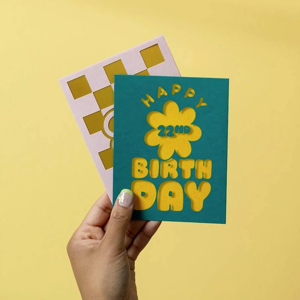 CRICUT Joy Xtra Starter Bundle kompakter Schneideplotter weiß