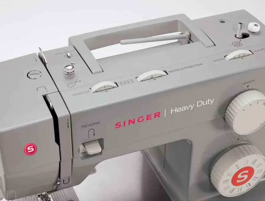 Singer Heavy Duty 4423 Nähmaschine robust für dicke Stoffe